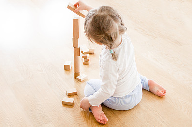 周易取名:龙年温柔如水的女孩名字大全