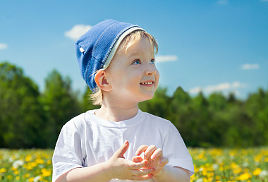 女孩起名:被宠到心尖尖上的女孩名字,奶香可爱