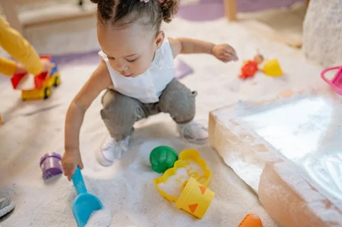 李姓简单独特的男孩名字分享，简单又好听！