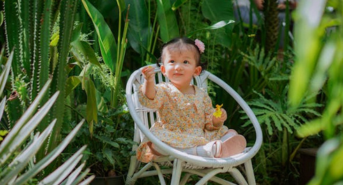 何姓宝宝起名：何姓女宝宝好听的名字推荐