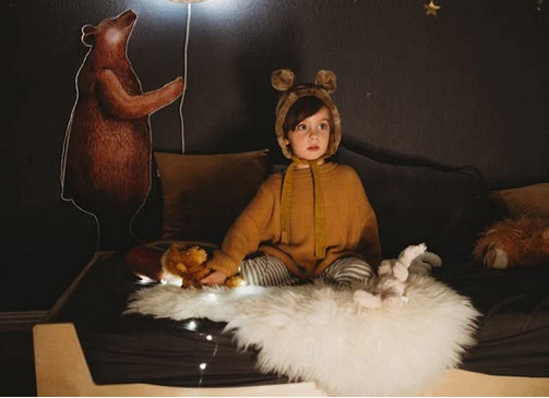 女孩起名丨2025蛇年女宝宝取名,惊艳诗意的古典大气名字分享