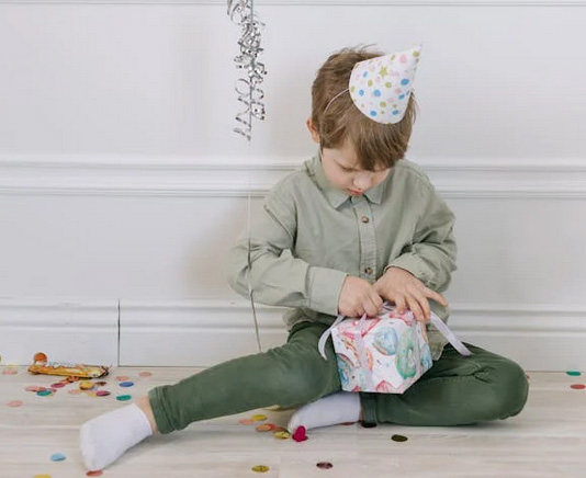 盛姓女孩起名攻略：盛字辈好听的女孩名字推荐