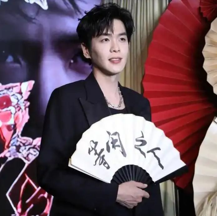 张若昀姓名测试打分,解析!